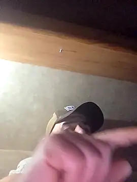 Snapshot of DeeBestEver chatting on February 2026 01:59:02 AM DeeBestEver online show from February 2026 01:59:02 AM