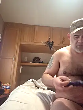 Snapshot of DeeBestEver chatting on February 2026 10:25:02 PM DeeBestEver online show from February 2026 10:25:02 PM