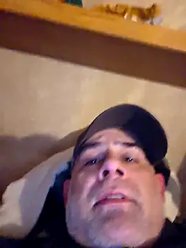 Snapshot of DeeBestEver chatting on March 2026 02:46:01 AM DeeBestEver online show from March 2026 02:46:01 AM