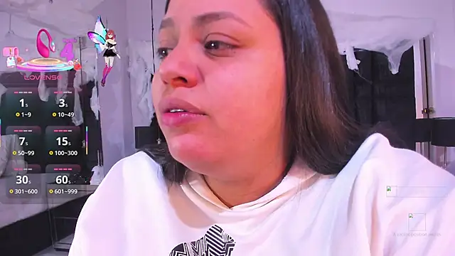 MayaCurvy online show from October 2025 03:28:02 AM