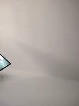 LindaSalo33 online show from November 2025 03:34:02 PM