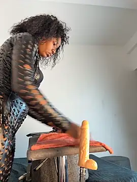 Snapshot of MerliaSsomer chatting on October 2025 01:23:02 PM MerliaSsomer online show from October 2025 01:23:02 PM