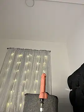 Snapshot of MerliaSsomer chatting on October 2025 12:40:02 PM MerliaSsomer online show from October 2025 12:40:02 PM