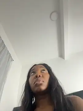 Snapshot of MerliaSsomer chatting on November 2025 12:04:02 PM MerliaSsomer online show from November 2025 12:04:02 PM