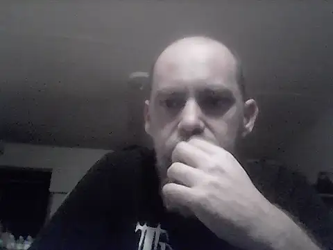 Snapshot of crazyheratic8 chatting on November 2025 01:49:02 AM crazyheratic8 online show from November 2025 01:49:02 AM