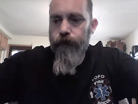 crazyheratic8 online show from February 2026 10:28:01 PM