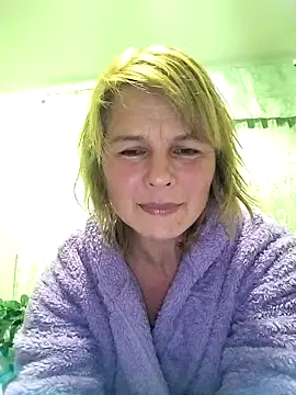 Snapshot of Masha412111 chatting on October 2025 08:59:01 PM Masha412111 online show from October 2025 08:59:01 PM