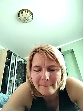 Snapshot of Masha412111 chatting on October 2025 08:34:02 AM Masha412111 online show from October 2025 08:34:02 AM