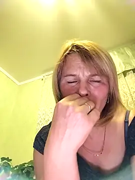 Snapshot of Masha412111 chatting on October 2025 07:36:02 PM Masha412111 online show from October 2025 07:36:02 PM