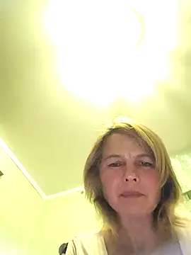 Snapshot of Masha412111 chatting on October 2025 06:30:02 PM Masha412111 online show from October 2025 06:30:02 PM