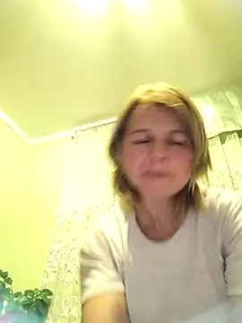 Snapshot of Masha412111 chatting on November 2025 03:40:01 PM Masha412111 online show from November 2025 03:40:01 PM