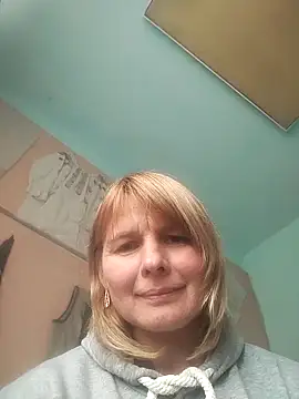 Snapshot of Masha412111 chatting on November 2025 10:25:01 AM Masha412111 online show from November 2025 10:25:01 AM