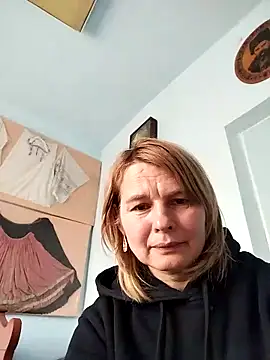 Snapshot of Masha412111 chatting on November 2025 09:23:01 AM Masha412111 online show from November 2025 09:23:01 AM