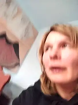 Snapshot of Masha412111 chatting on December 2025 12:25:02 PM Masha412111 online show from December 2025 12:25:02 PM