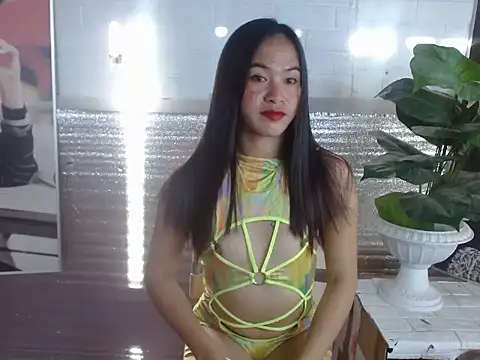 miss katty28 online show from October 2025 10:32:02 PM