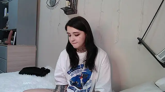 Rin andersonn online show from October 2025 10:27:02 AM