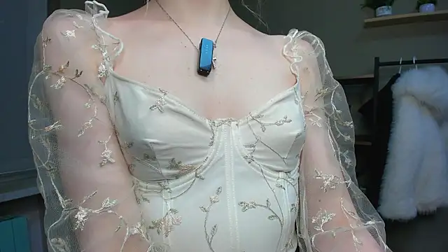 Snapshot of PocketDollX chatting on February 2026 05:06:02 PM PocketDollX online show from February 2026 05:06:02 PM