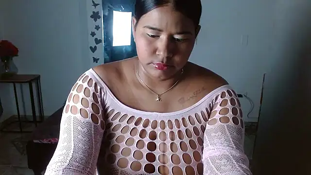 Ebony luna online show from January 2026 09:09:02 PM