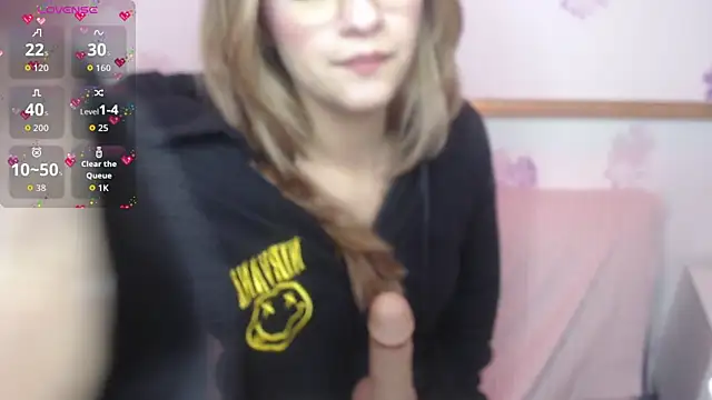 Snapshot of Alyy_cute_ chatting on October 2025 02:10:01 AM Alyy cute online show from October 2025 02:10:01 AM