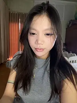 Snapshot of xonzon-ni chatting on October 2025 06:59:01 AM xonzon-ni online show from October 2025 06:59:01 AM