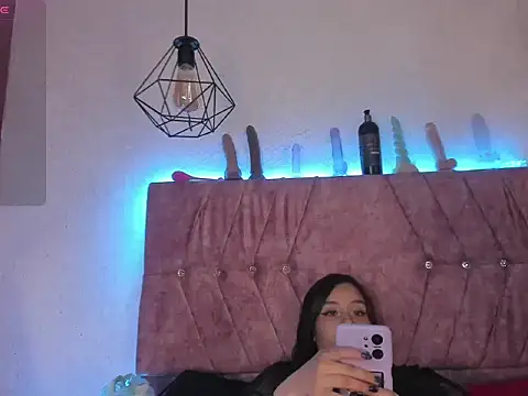 Cony l online show from November 2025 12:17:01 PM