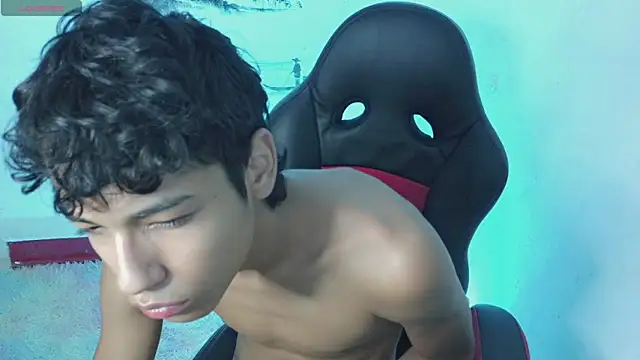 Im david02 online show from October 2025 07:58:02 PM