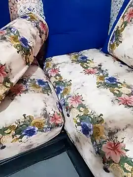 Snapshot of Rihame07 chatting on November 2025 12:25:01 PM Rihame07 online show from November 2025 12:25:01 PM