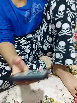 Snapshot of Rihame07 chatting on November 2025 08:35:02 AM Rihame07 online show from November 2025 08:35:02 AM