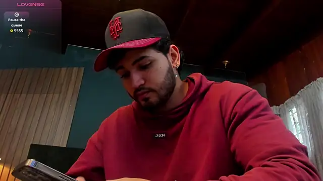 ElianKeiser online show from December 2025 12:23:02 PM