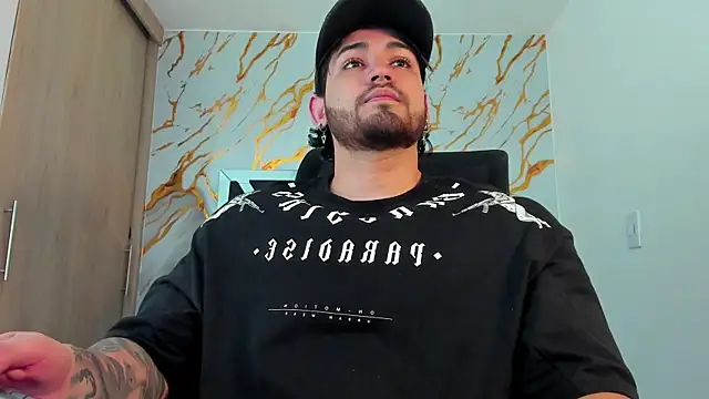 ElianKeiser online show from June 2026 10:44:02 PM