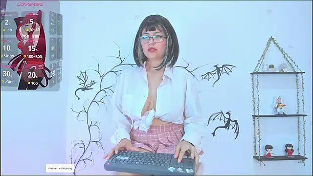 Miaengels  online show from January 2026 12:02:01 AM