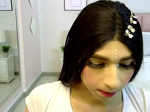 Luna LaFontaine online show from October 2025 12:14:01 PM