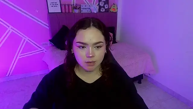 Snapshot of koning_moretti chatting on April 2026 08:50:02 AM koning moretti online show from April 2026 08:50:02 AM