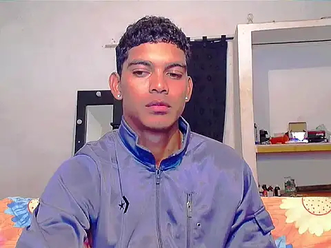 Snapshot of theMyke101 chatting on May 2026 04:09:02 AM theMyke101 online show from May 2026 04:09:02 AM