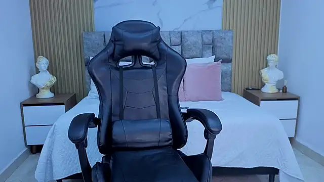 angel  kiss online show from December 2025 11:36:02 AM