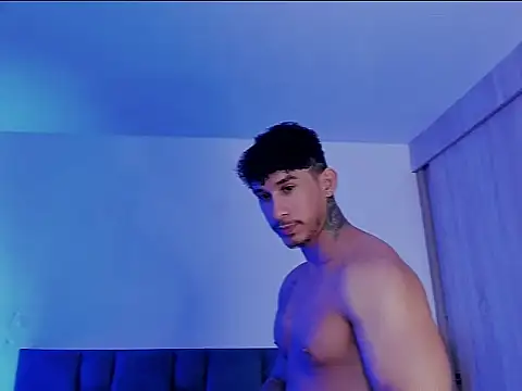 Dammianmiller online show from October 2025 01:40:02 PM