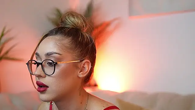 AileenKiss online show from October 2025 07:25:02 PM