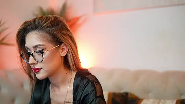 AileenKiss online show from October 2025 06:41:02 PM