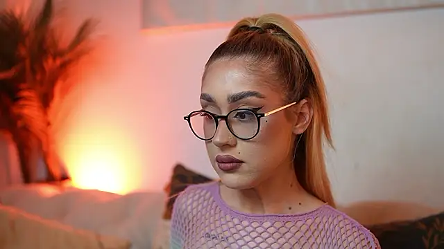 AileenKiss online show from February 2026 10:38:01 PM