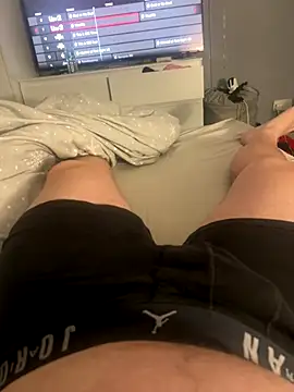 Youngsmoothplays12 online show from October 2025 09:52:02 AM