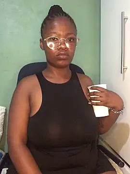 Snapshot of BarbioTheEmpressXxxxx chatting on April 2026 12:59:01 AM BarbioTheEmpressXxxxx online show from April 2026 12:59:01 AM