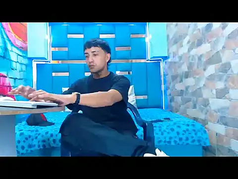 dazo vnzl12 online show from October 2025 07:45:02 PM