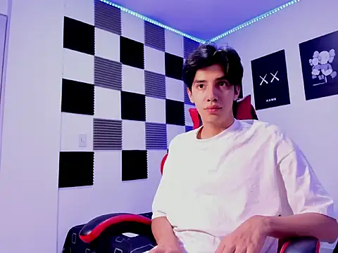 jeycobb online show from October 2025 11:44:02 AM