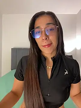 Snapshot of SabrinaEvanss_ chatting on May 2026 07:53:01 PM SabrinaEvanss online show from May 2026 07:53:01 PM
