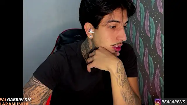RealGdiass online show from June 2026 05:04:01 PM