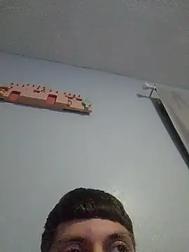 Gabrielr214090 online show from April 2026 07:30:02 AM