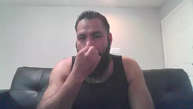 BigJohnBear39 online show from October 2025 05:30:01 AM