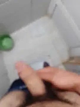 Snapshot of Iuhggikk chatting on October 2025 02:03:02 PM Iuhggikk online show from October 2025 02:03:02 PM