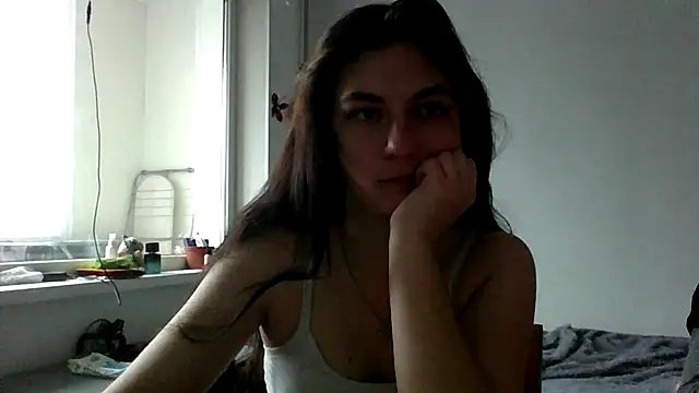 Snapshot of Twolatte1520 chatting on December 2025 07:57:02 AM Twolatte1520 online show from December 2025 07:57:02 AM