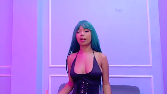 Snapshot of AliceJackkson chatting on November 2025 12:33:01 PM AliceJackkson online show from November 2025 12:33:01 PM